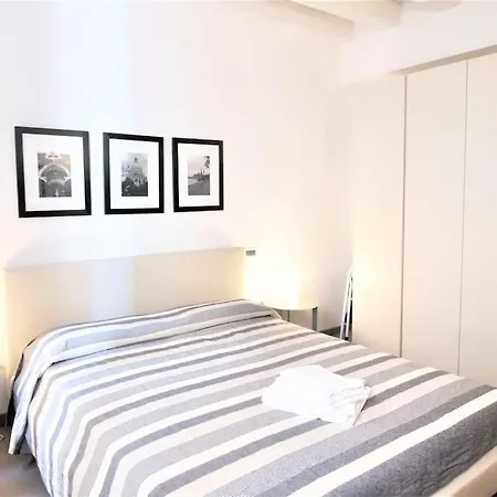 Апартаменты Stylish 100 Meters From San Marco Square *