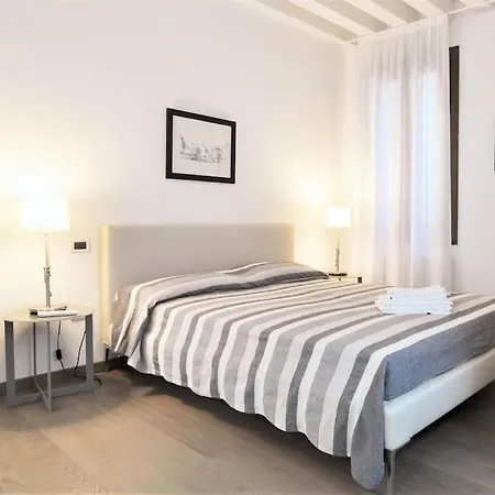 Stylish 100 Meters From San Marco Square *